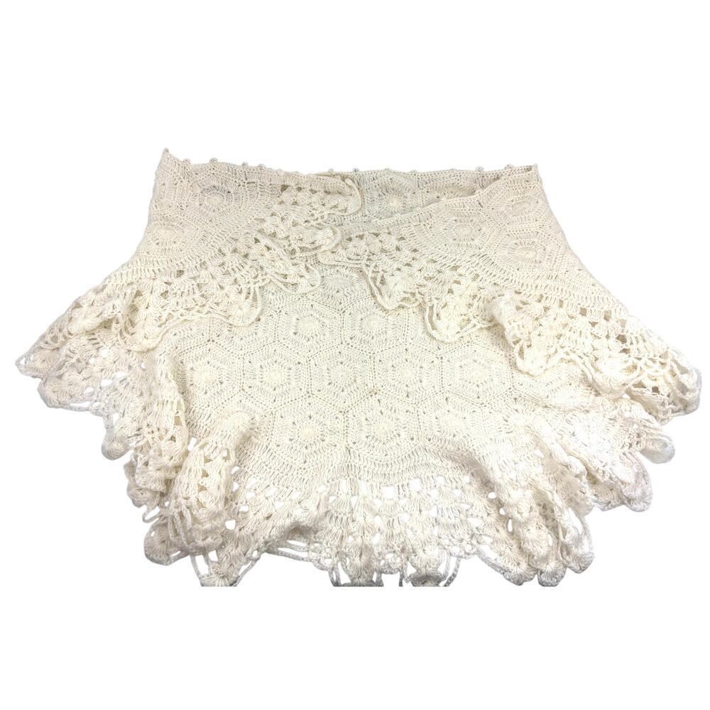 VTG Cream Handmade Knitted Shawl Coverup Wrap Soft OS Granny 1960's